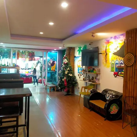 BeachPackers Hostel Patong